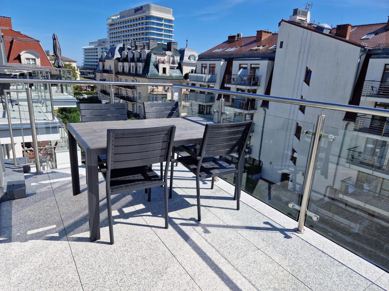 Apartamenty Na Wyspie - Stella Baltic - Parking Swinoujscie Ngoại thất bức ảnh