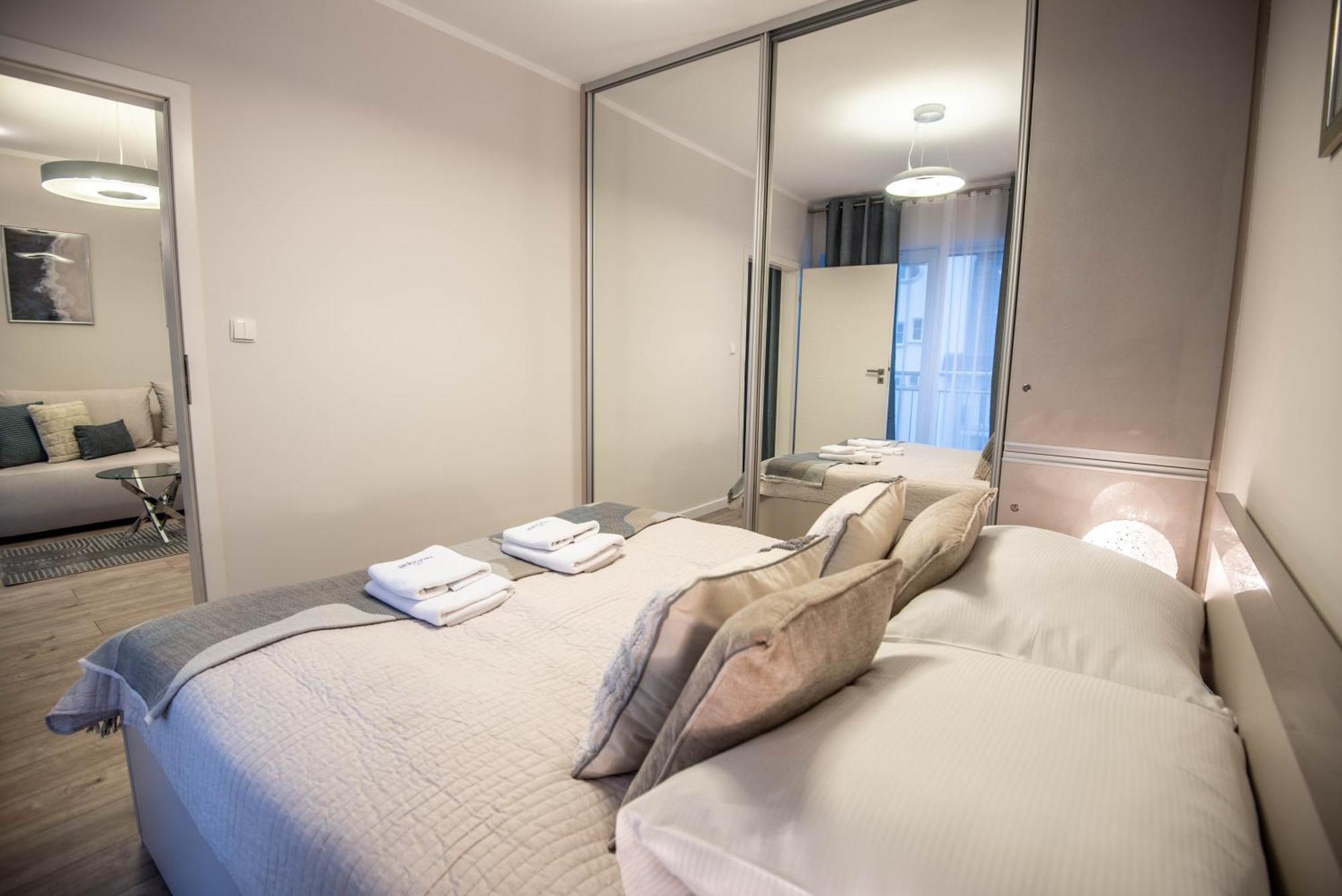 Apartamenty Na Wyspie - Stella Baltic - Parking Swinoujscie Ngoại thất bức ảnh